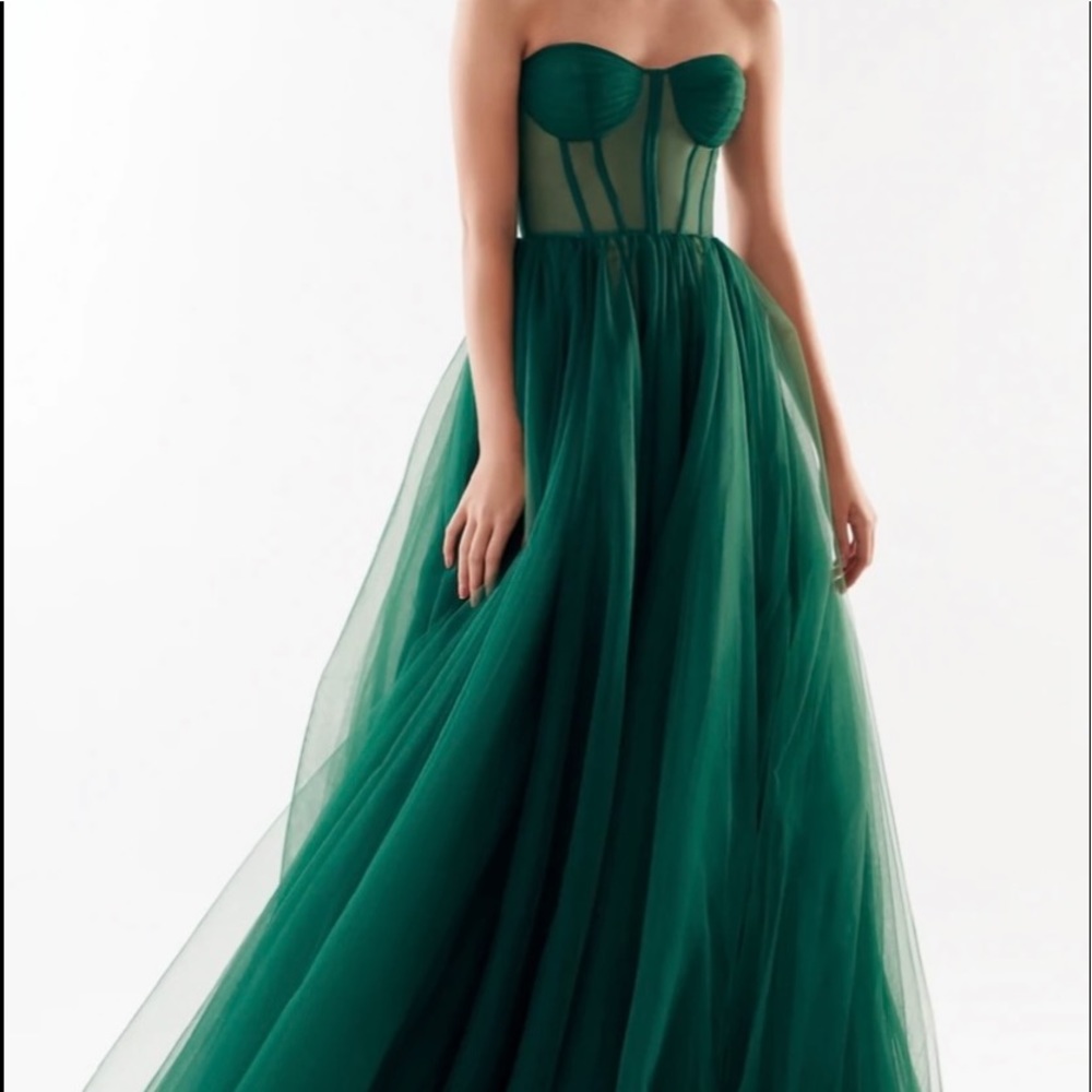 Xxs Prom or Occasion dress. Brand new. Made to copy a $750 dress (see last pics)